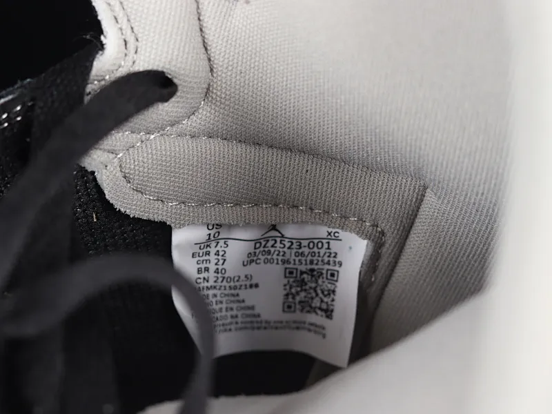 All categories Air Jordan Jordan series basketball shoes Air Jordan 1 High Air Jordan 1 High OG "Twist 2.0" AJ1 Joe 1 Panda 2.0 high-top basketball shoes DZ2523-001